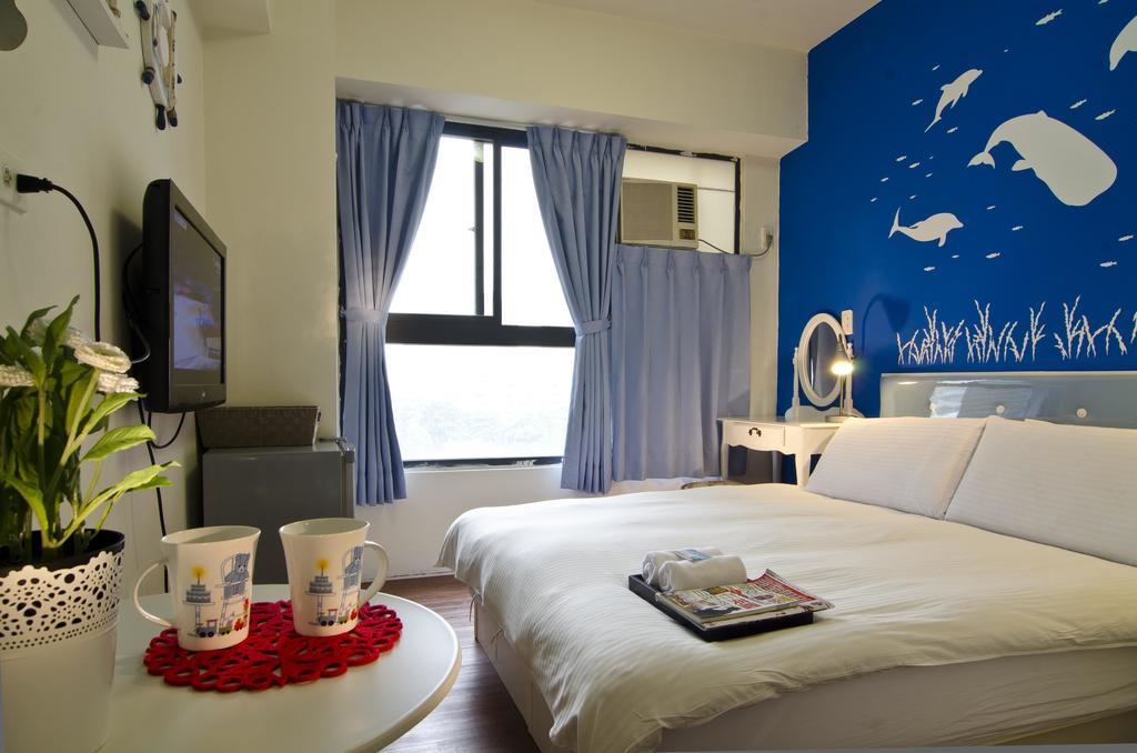 Star Hostel Taichung Buitenkant foto